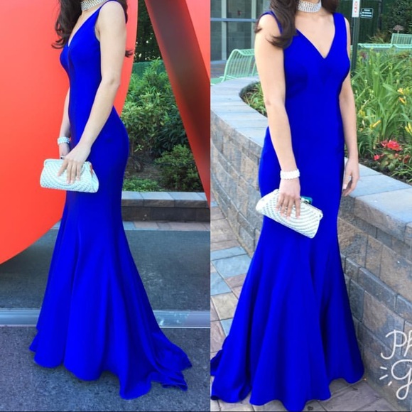 Beautiful Royal Blue Prom Dress - Picture 2 of 2